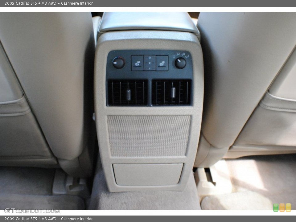 Cashmere Interior Controls for the 2009 Cadillac STS 4 V8 AWD #68800211