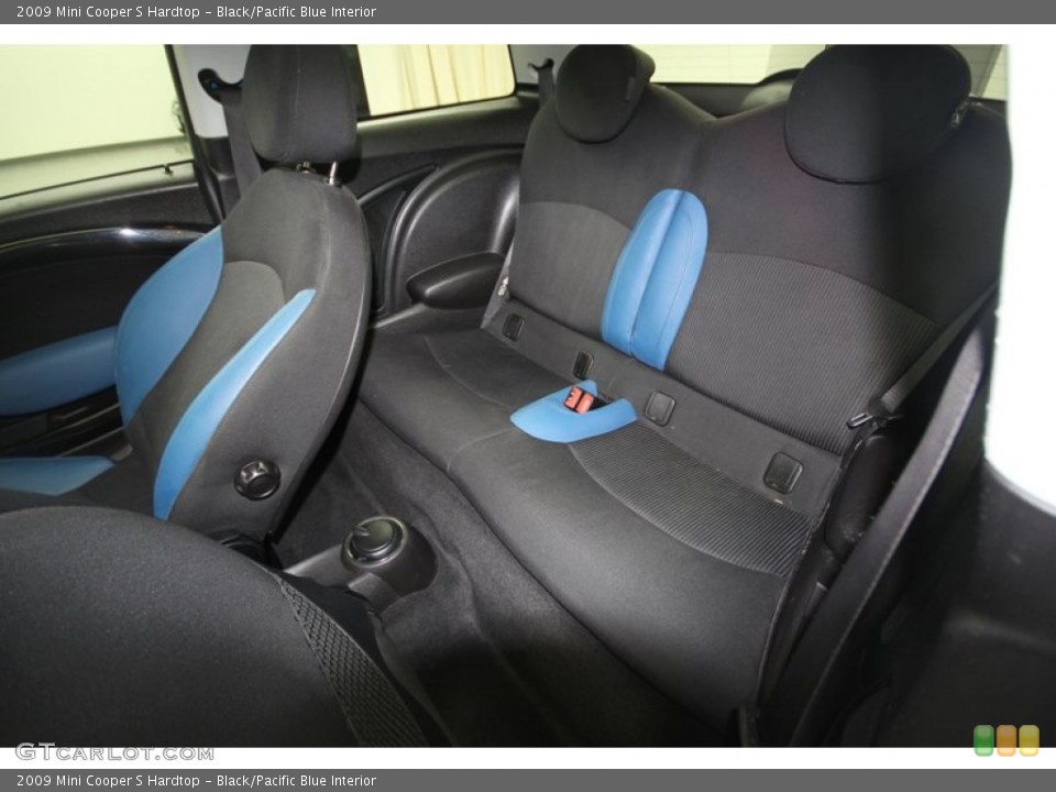 Black/Pacific Blue Interior Photo for the 2009 Mini Cooper S Hardtop #68804726