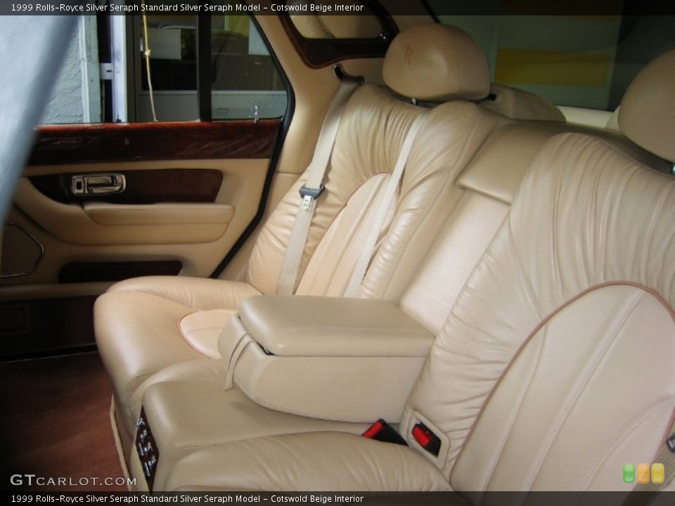 Cotswold Beige Interior Photo for the 1999 Rolls-Royce Silver Seraph  #68808641