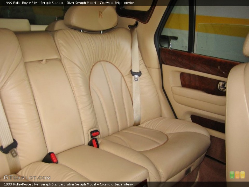 Cotswold Beige Interior Photo for the 1999 Rolls-Royce Silver Seraph  #68808674