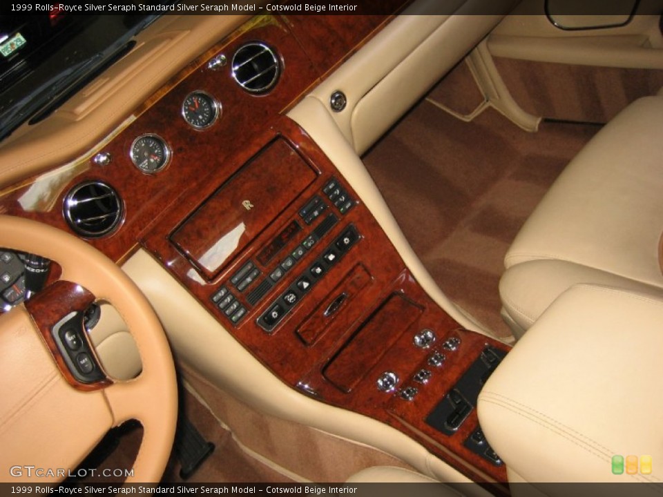Cotswold Beige Interior Controls for the 1999 Rolls-Royce Silver Seraph  #68808809