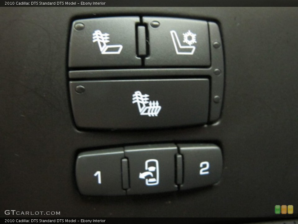 Ebony Interior Controls for the 2010 Cadillac DTS  #68820097