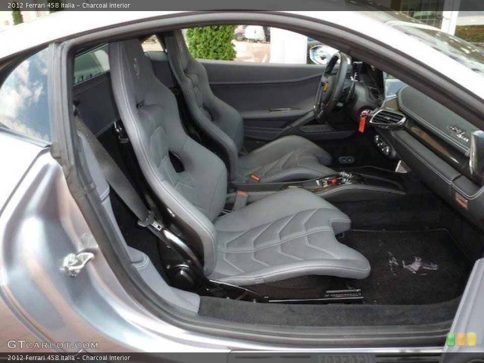Charcoal Interior Photo for the 2012 Ferrari 458 Italia #68825720