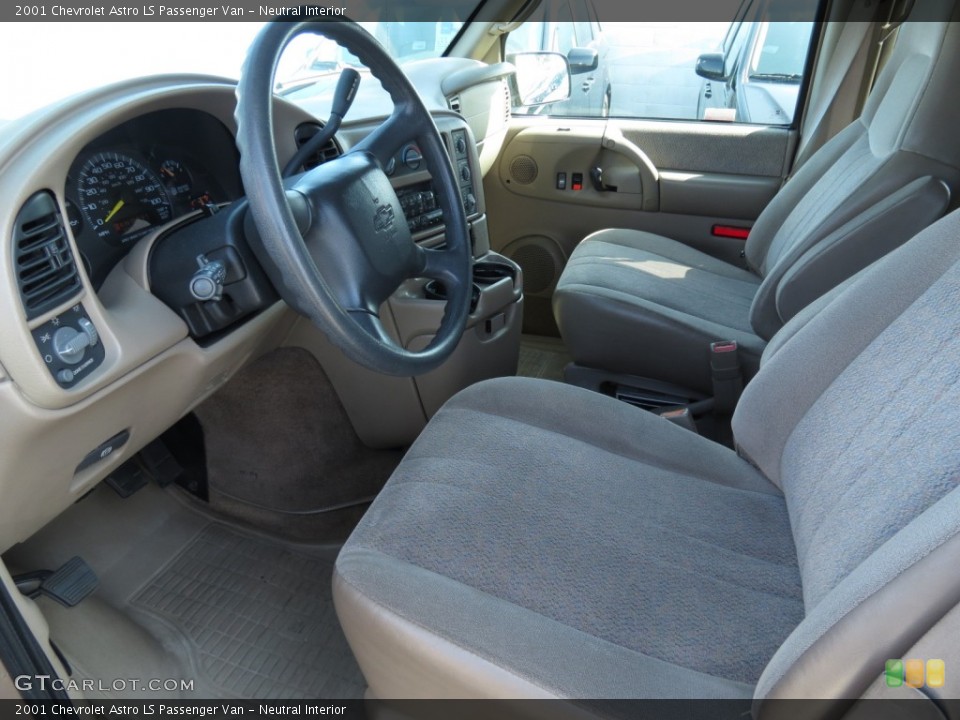 Neutral Interior Photo for the 2001 Chevrolet Astro LS Passenger Van #68826908