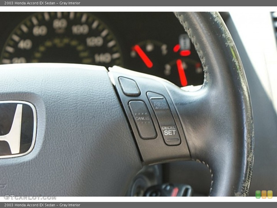 Gray Interior Controls for the 2003 Honda Accord EX Sedan #68833314