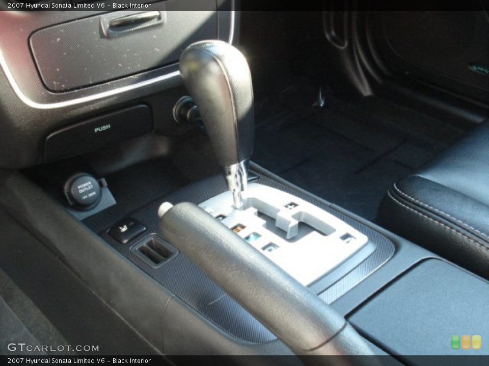 Black Interior Transmission for the 2007 Hyundai Sonata Limited V6 #68836421