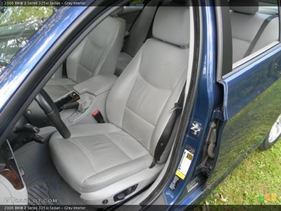 Grey Interior Front Seat for the 2006 BMW 3 Series 325xi Sedan #68838039