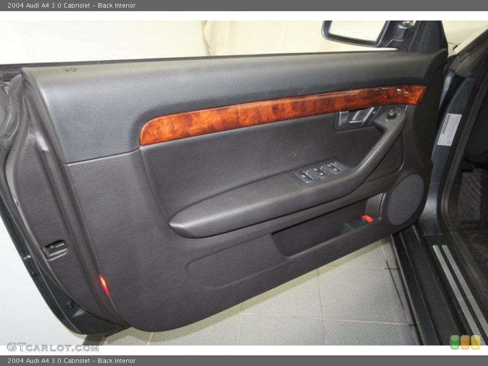 Black Interior Door Panel for the 2004 Audi A4 3.0 Cabriolet #68843220
