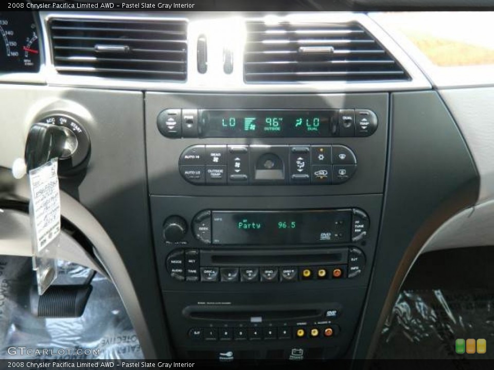 Pastel Slate Gray Interior Controls for the 2008 Chrysler Pacifica Limited AWD #68850594