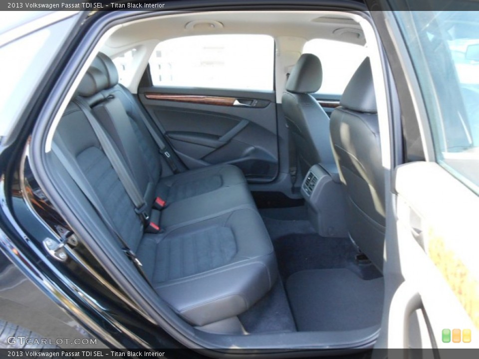 Titan Black Interior Photo for the 2013 Volkswagen Passat TDI SEL #68865375