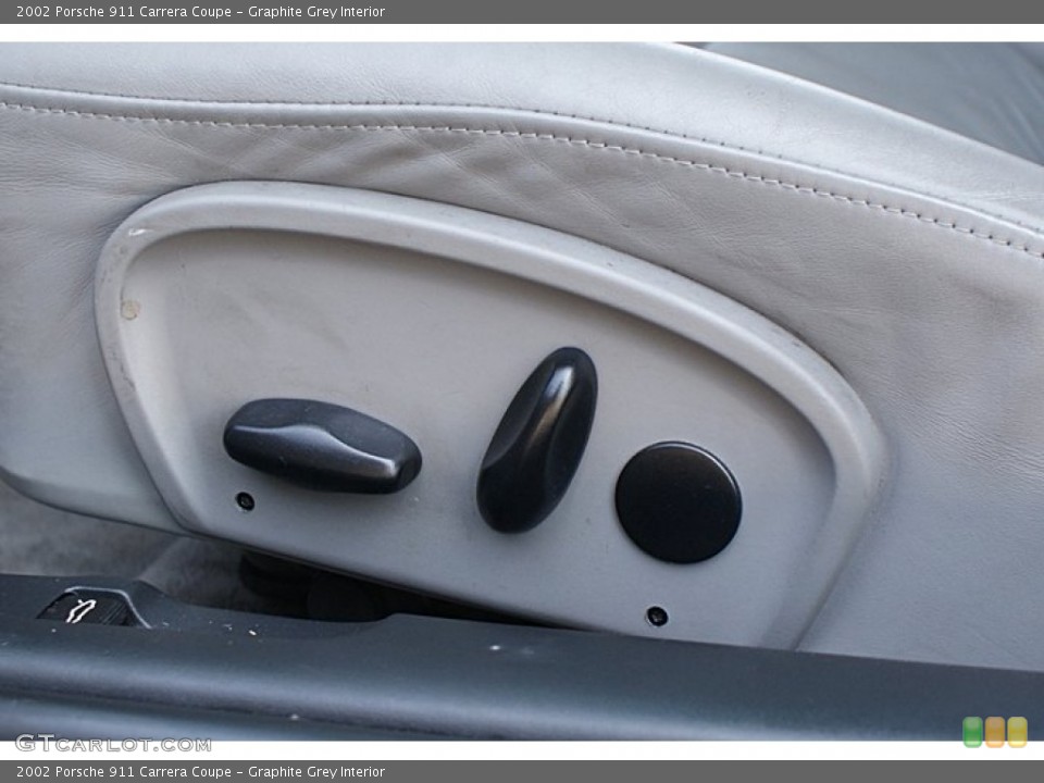 Graphite Grey Interior Controls for the 2002 Porsche 911 Carrera Coupe #68894268