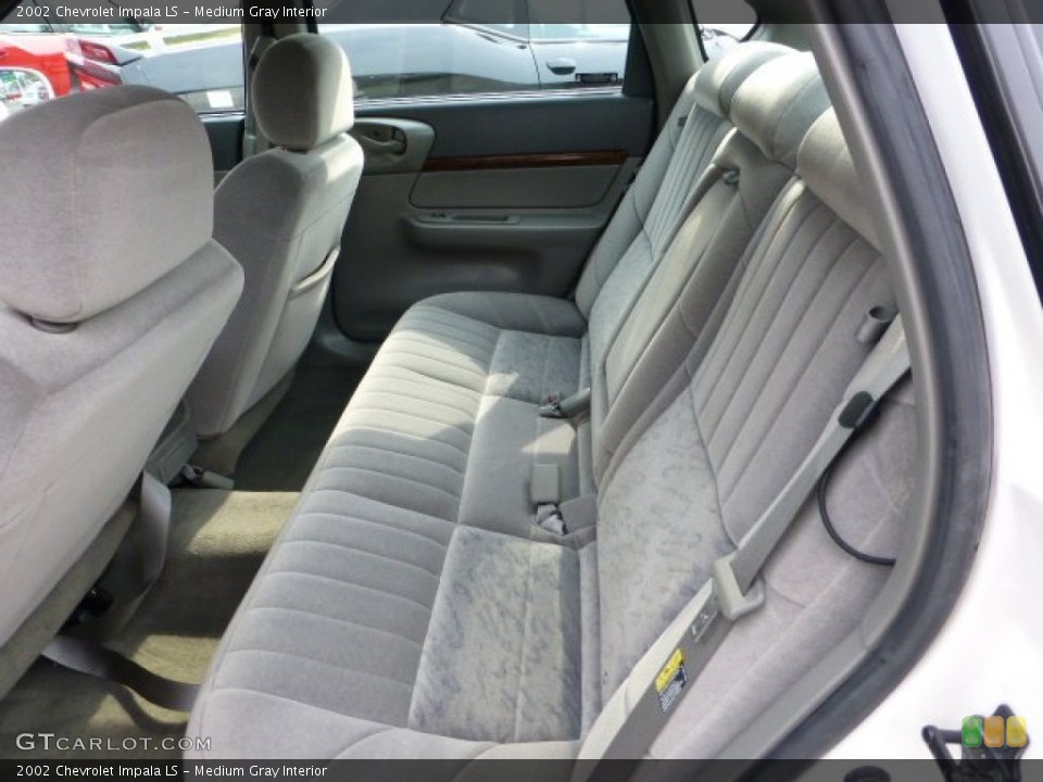 Medium Gray Interior Rear Seat for the 2002 Chevrolet Impala LS #68897334