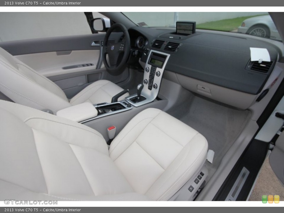 Calcite/Umbra Interior Dashboard for the 2013 Volvo C70 T5 #68899955