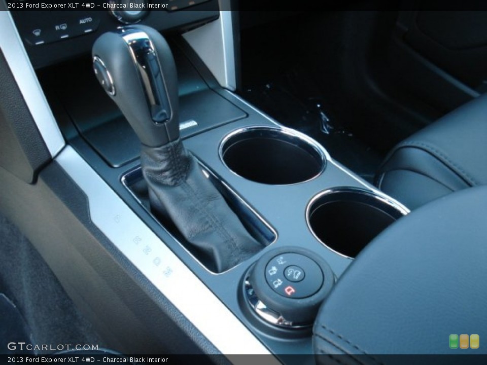Charcoal Black Interior Transmission for the 2013 Ford Explorer XLT 4WD #68908419