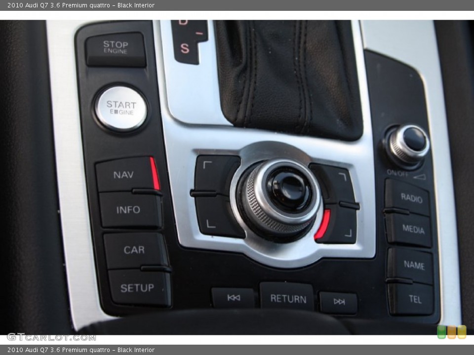 Black Interior Controls for the 2010 Audi Q7 3.6 Premium quattro #68908749