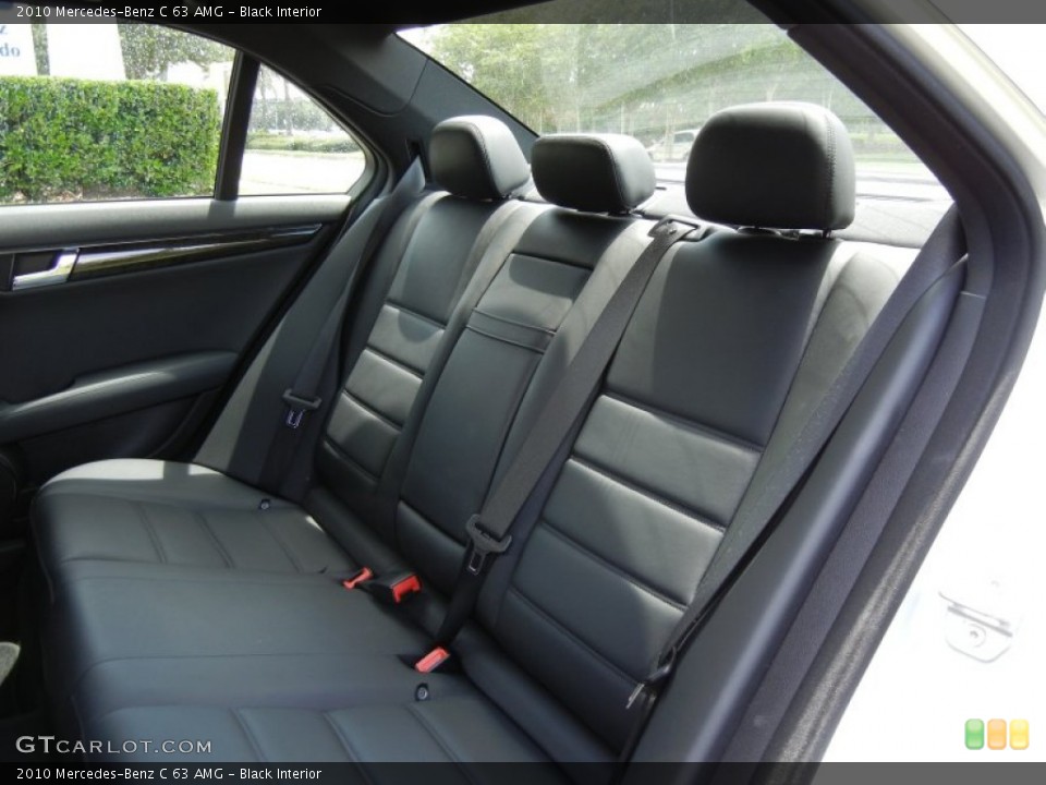 Black Interior Rear Seat for the 2010 Mercedes-Benz C 63 AMG #68908875