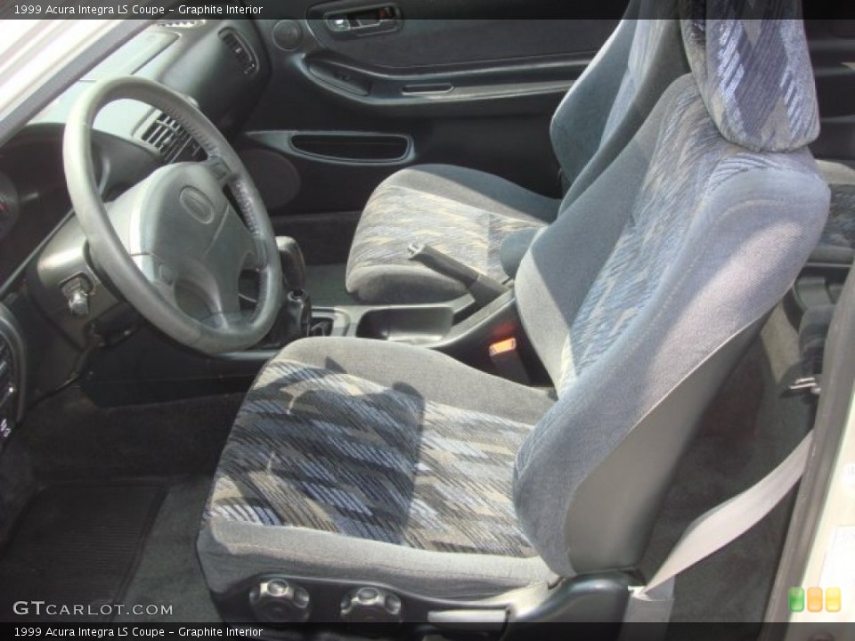 Graphite Interior Photo for the 1999 Acura Integra LS Coupe #68916690
