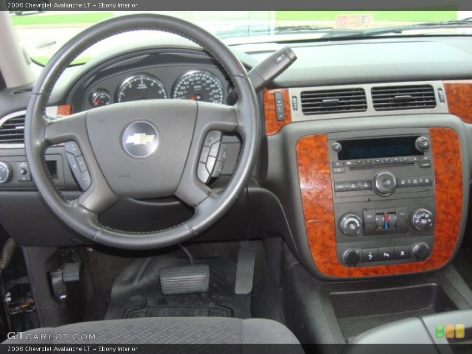 Ebony Interior Dashboard for the 2008 Chevrolet Avalanche LT #68916810