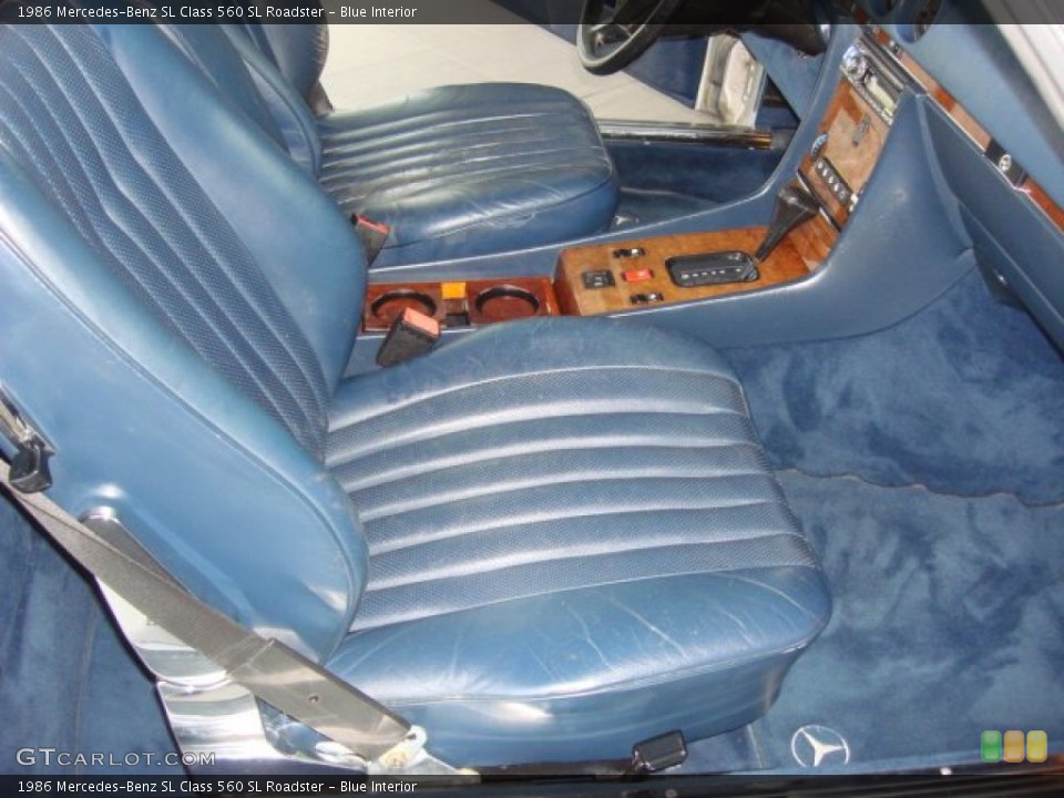 Blue Interior Front Seat for the 1986 Mercedes-Benz SL Class 560 SL Roadster #68917347