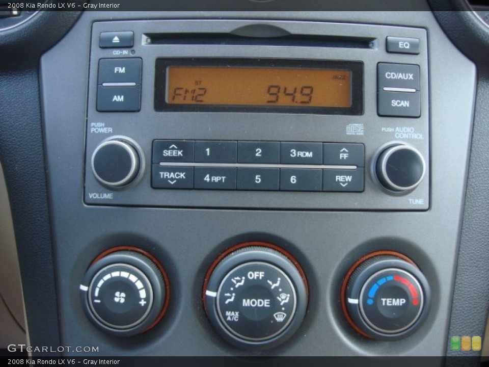 Gray Interior Audio System for the 2008 Kia Rondo LX V6 #68917764