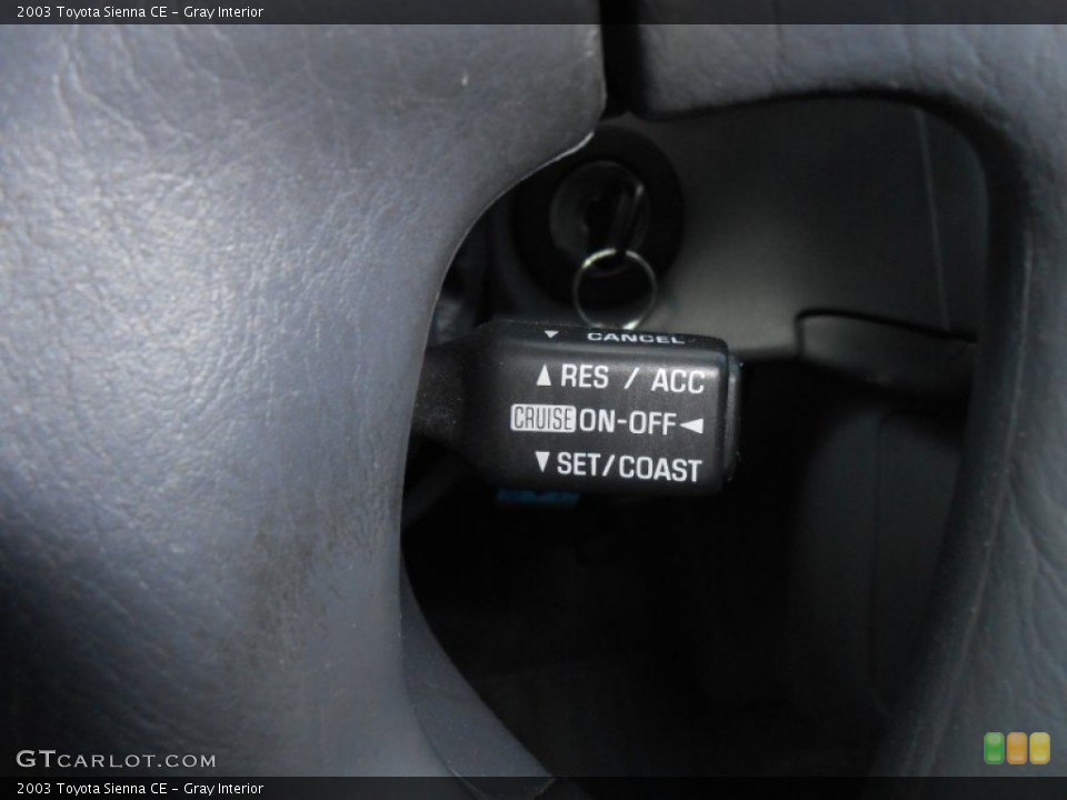 Gray Interior Controls for the 2003 Toyota Sienna CE #68920953