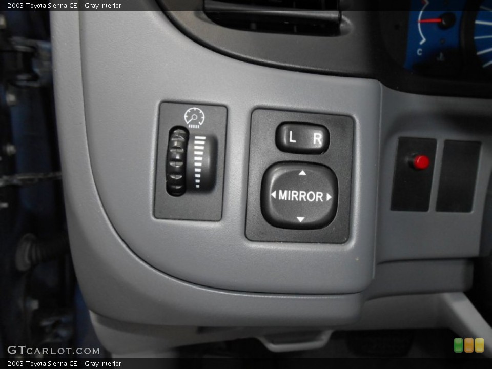 Gray Interior Controls for the 2003 Toyota Sienna CE #68921010