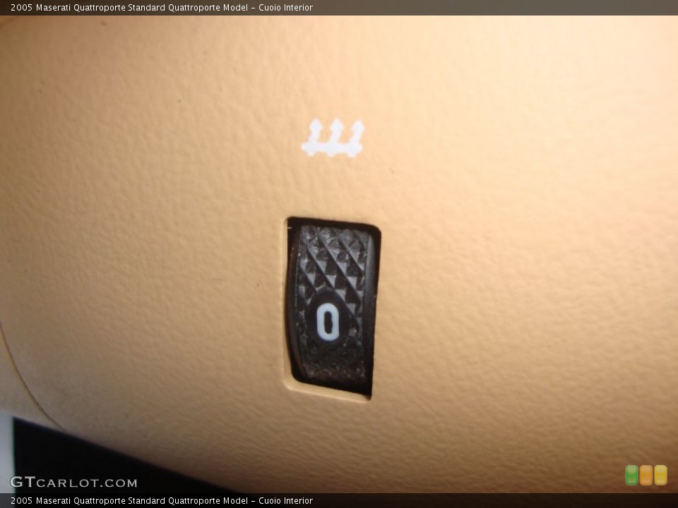Cuoio Interior Controls for the 2005 Maserati Quattroporte  #68925432