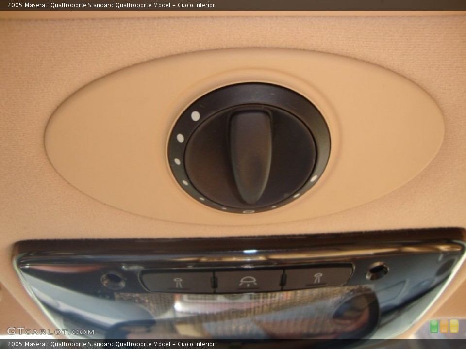 Cuoio Interior Controls for the 2005 Maserati Quattroporte  #68925588