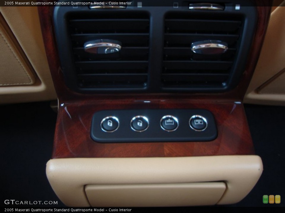 Cuoio Interior Controls for the 2005 Maserati Quattroporte  #68925615