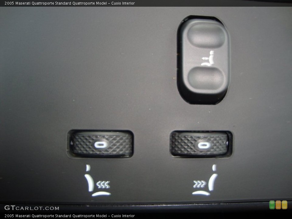 Cuoio Interior Controls for the 2005 Maserati Quattroporte  #68925627