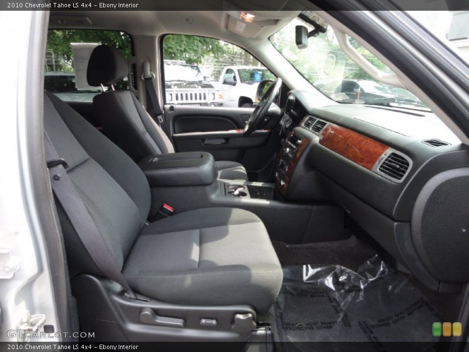 Ebony Interior Photo for the 2010 Chevrolet Tahoe LS 4x4 #68926164