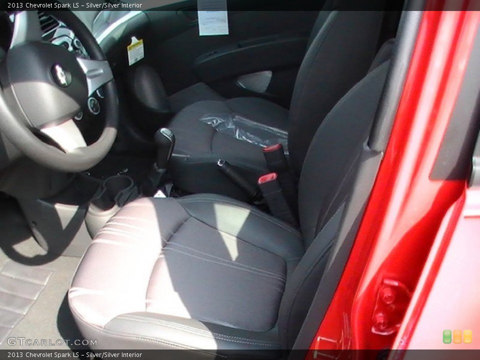 Silver/Silver Interior Photo for the 2013 Chevrolet Spark LS #68935484