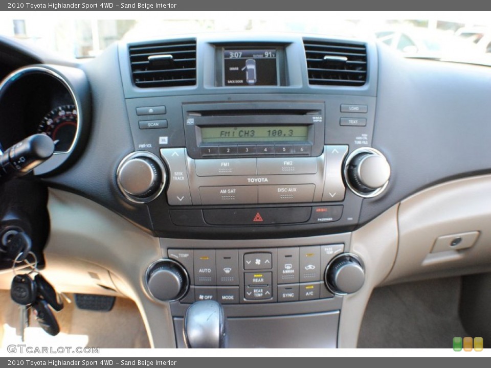 Sand Beige Interior Controls for the 2010 Toyota Highlander Sport 4WD #68939715