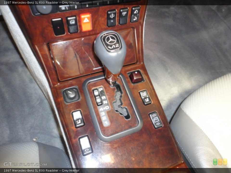 Grey Interior Transmission for the 1997 Mercedes-Benz SL 600 Roadster #68976398