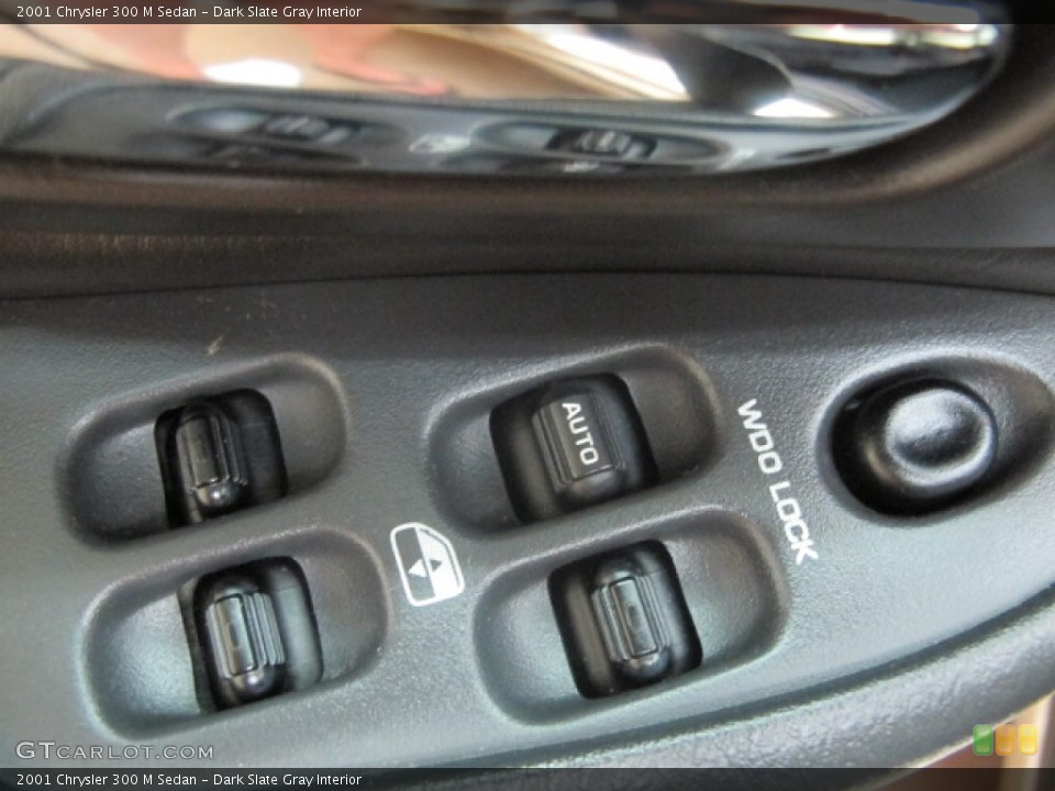 Dark Slate Gray Interior Controls for the 2001 Chrysler 300 M Sedan #68976842