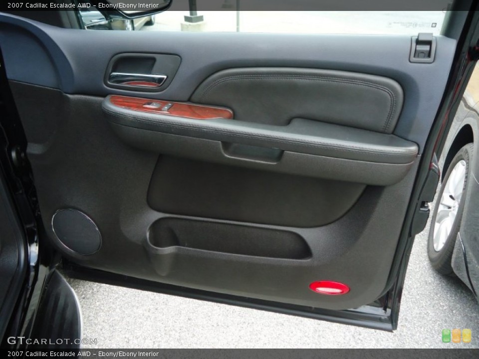 Ebony/Ebony Interior Door Panel for the 2007 Cadillac Escalade AWD #68978519