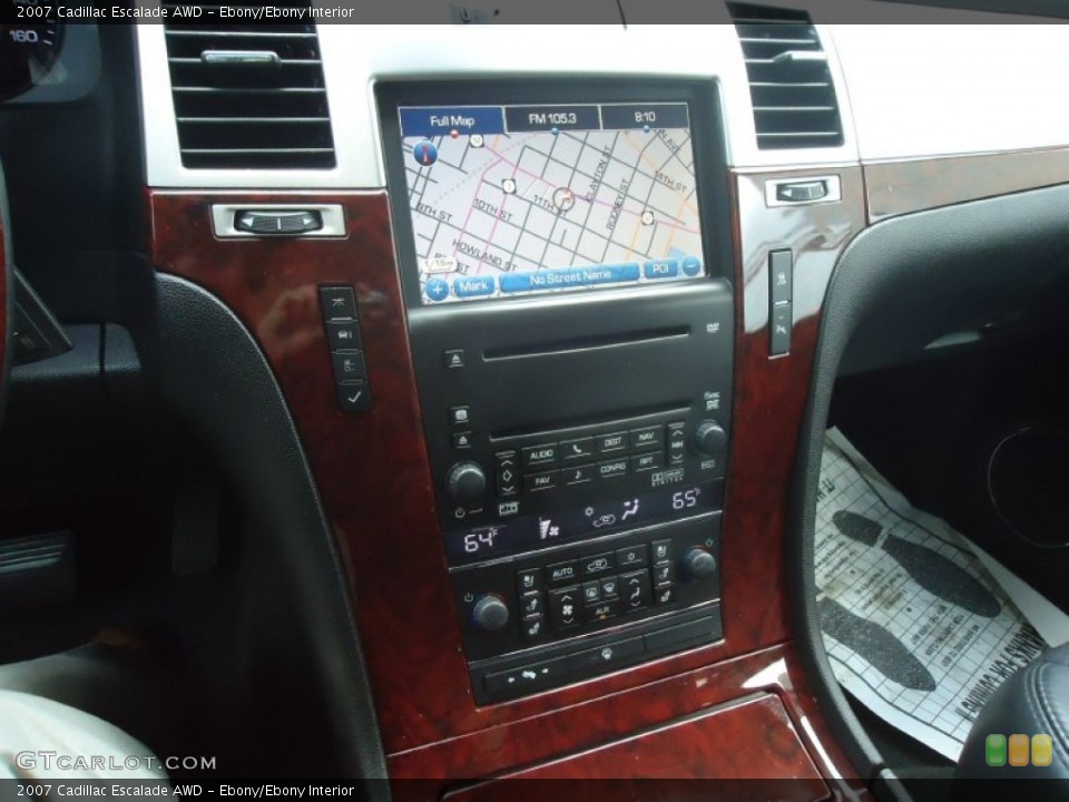 Ebony/Ebony Interior Controls for the 2007 Cadillac Escalade AWD #68978585