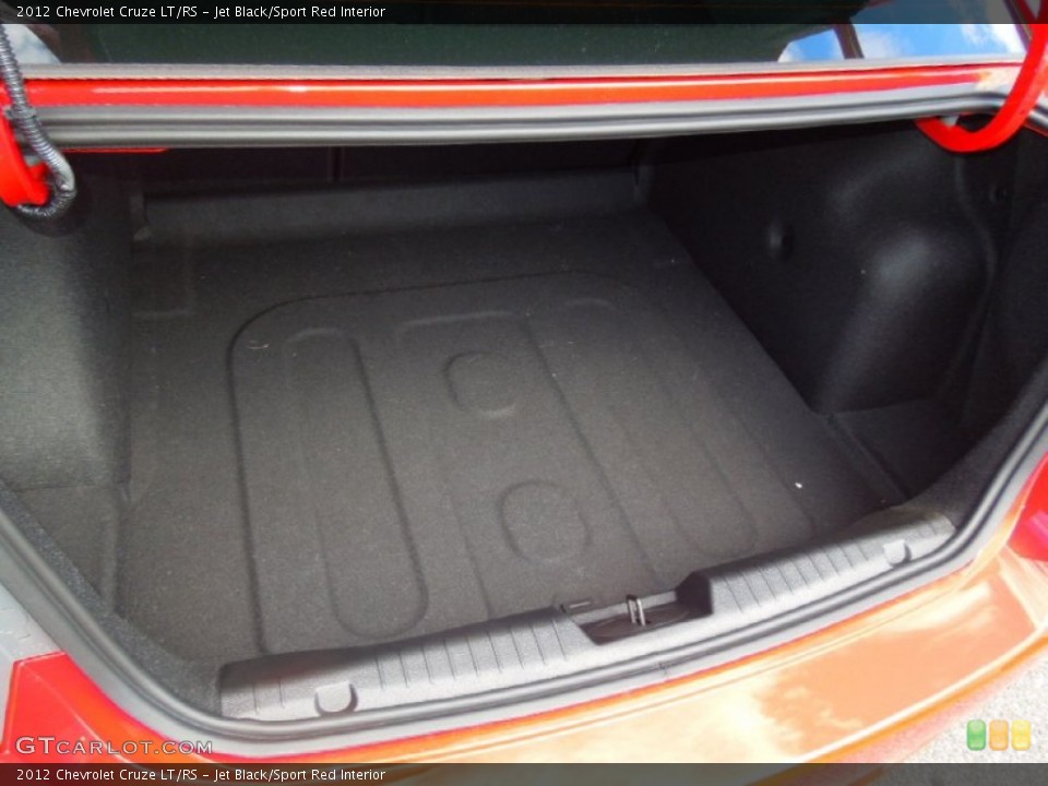 Jet Black/Sport Red Interior Trunk for the 2012 Chevrolet Cruze LT/RS #68989402