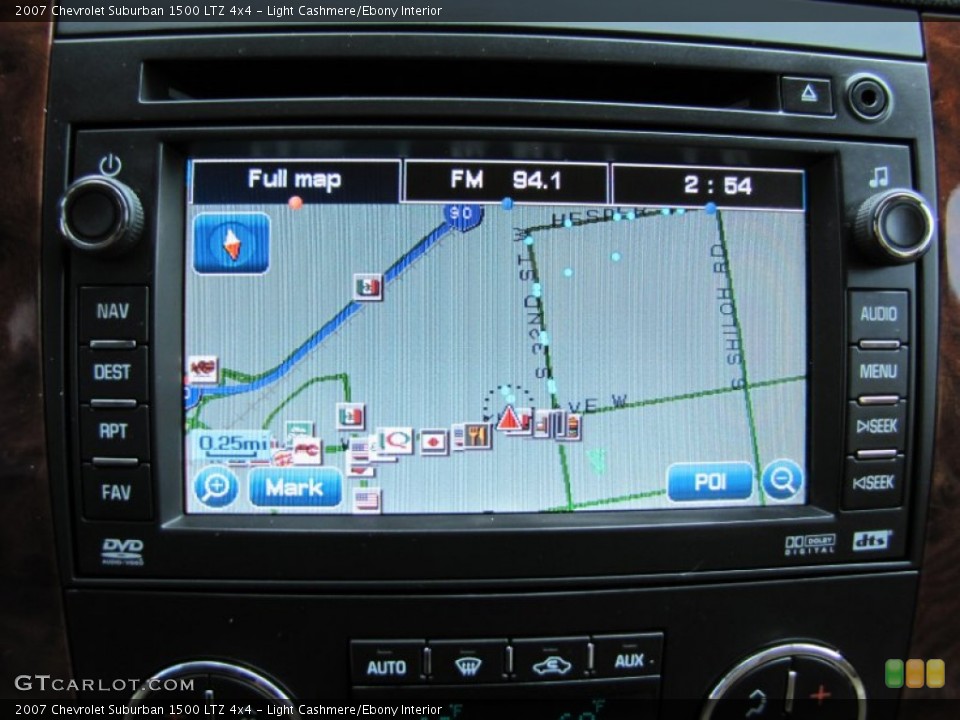 Light Cashmere/Ebony Interior Navigation for the 2007 Chevrolet Suburban 1500 LTZ 4x4 #68997901