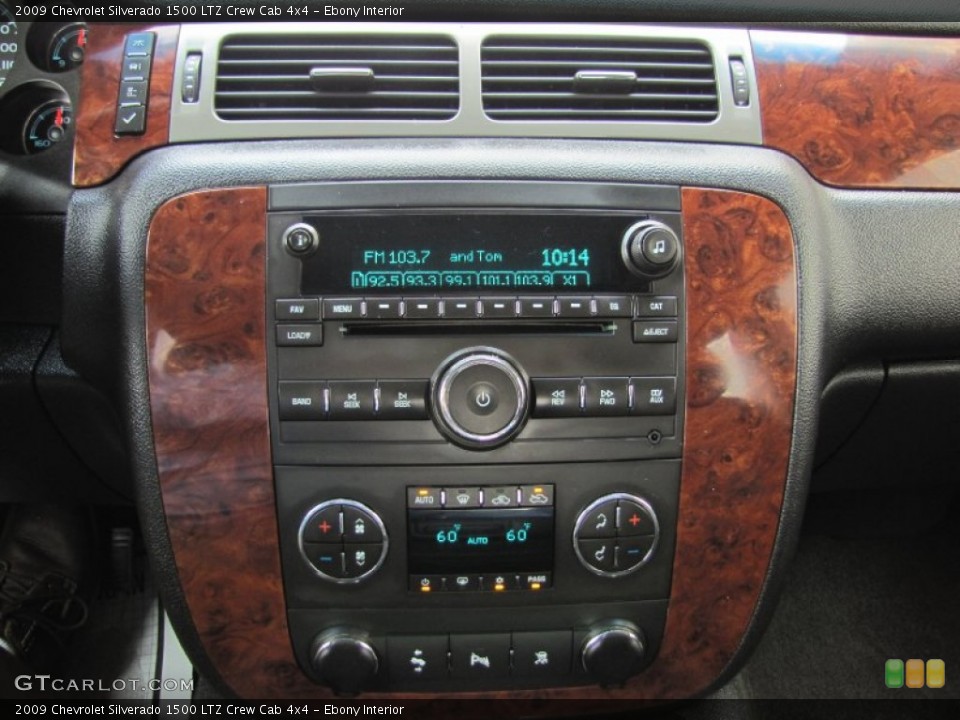 Ebony Interior Controls for the 2009 Chevrolet Silverado 1500 LTZ Crew Cab 4x4 #68998297