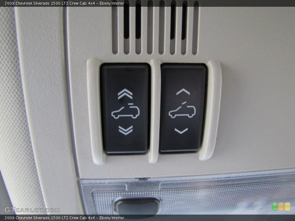 Ebony Interior Controls for the 2009 Chevrolet Silverado 1500 LTZ Crew Cab 4x4 #68998352
