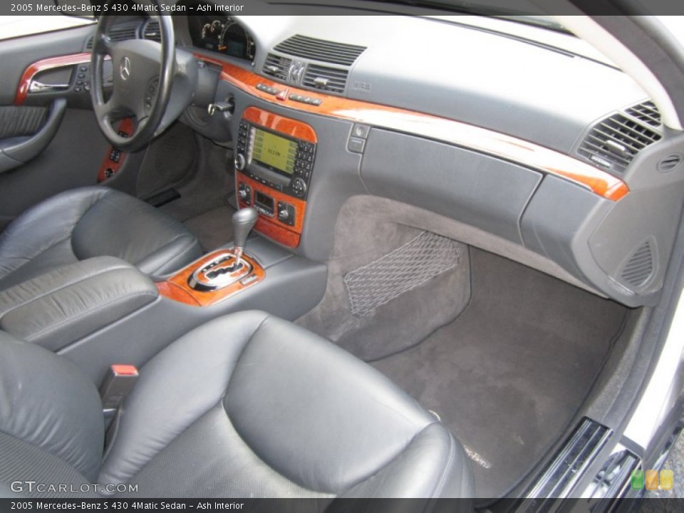 Ash Interior Dashboard for the 2005 Mercedes-Benz S 430 4Matic Sedan #69008668