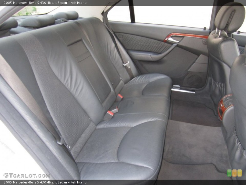 Ash Interior Rear Seat for the 2005 Mercedes-Benz S 430 4Matic Sedan #69008686