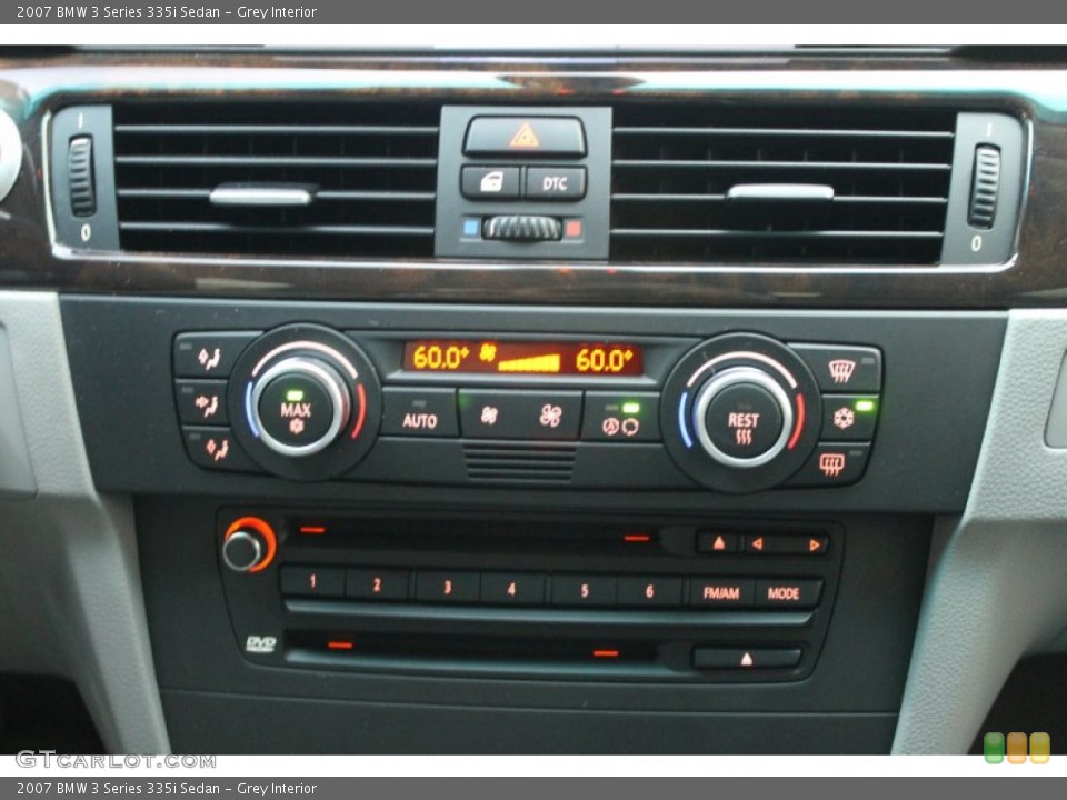 Grey Interior Controls for the 2007 BMW 3 Series 335i Sedan #69009145