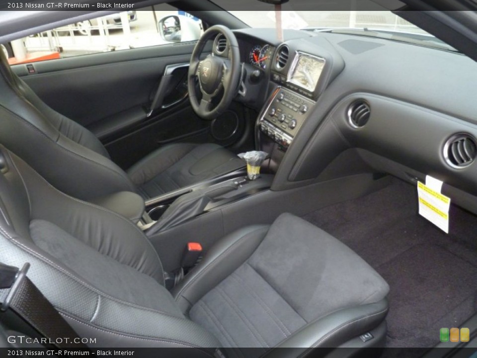 Black Interior Photo for the 2013 Nissan GT-R Premium #69009906