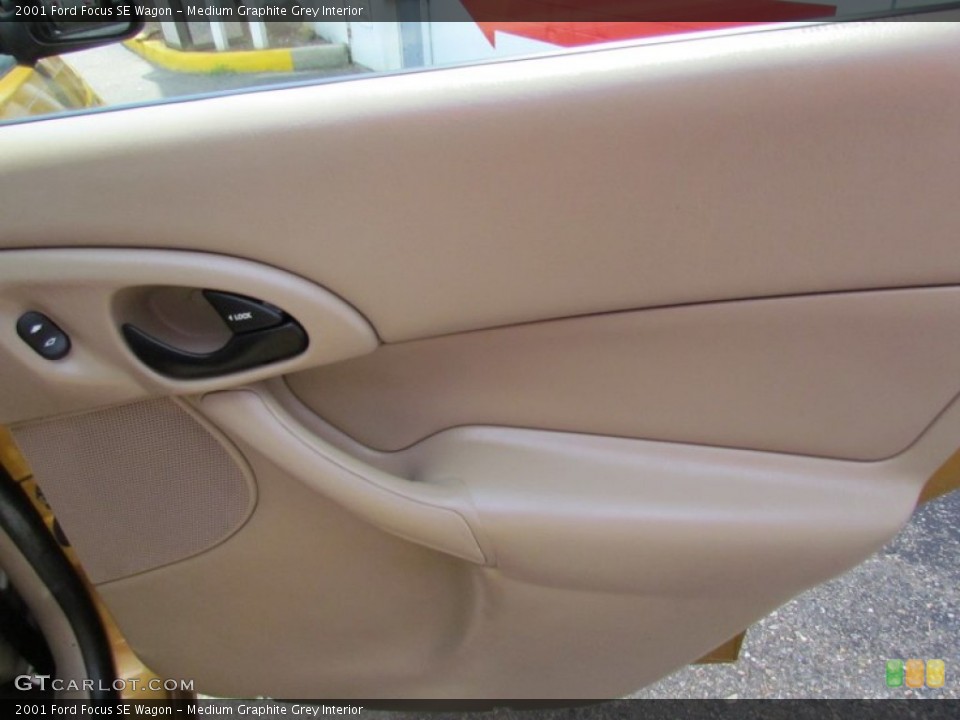 Medium Graphite Grey Interior Door Panel for the 2001 Ford Focus SE Wagon #69013615