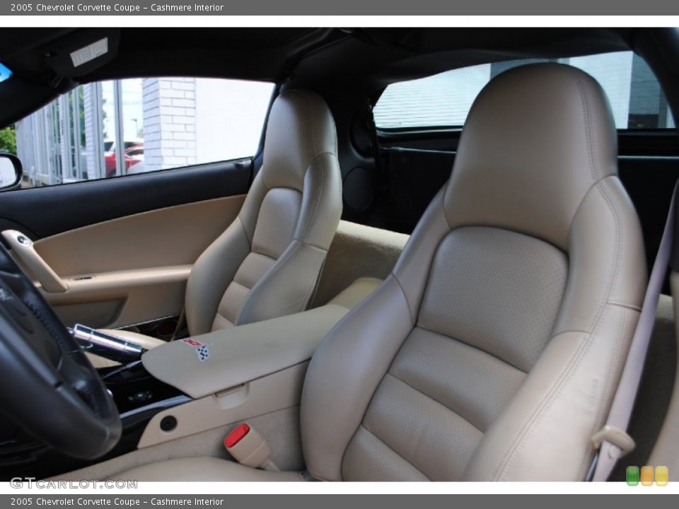 Cashmere Interior Photo for the 2005 Chevrolet Corvette Coupe #69014053