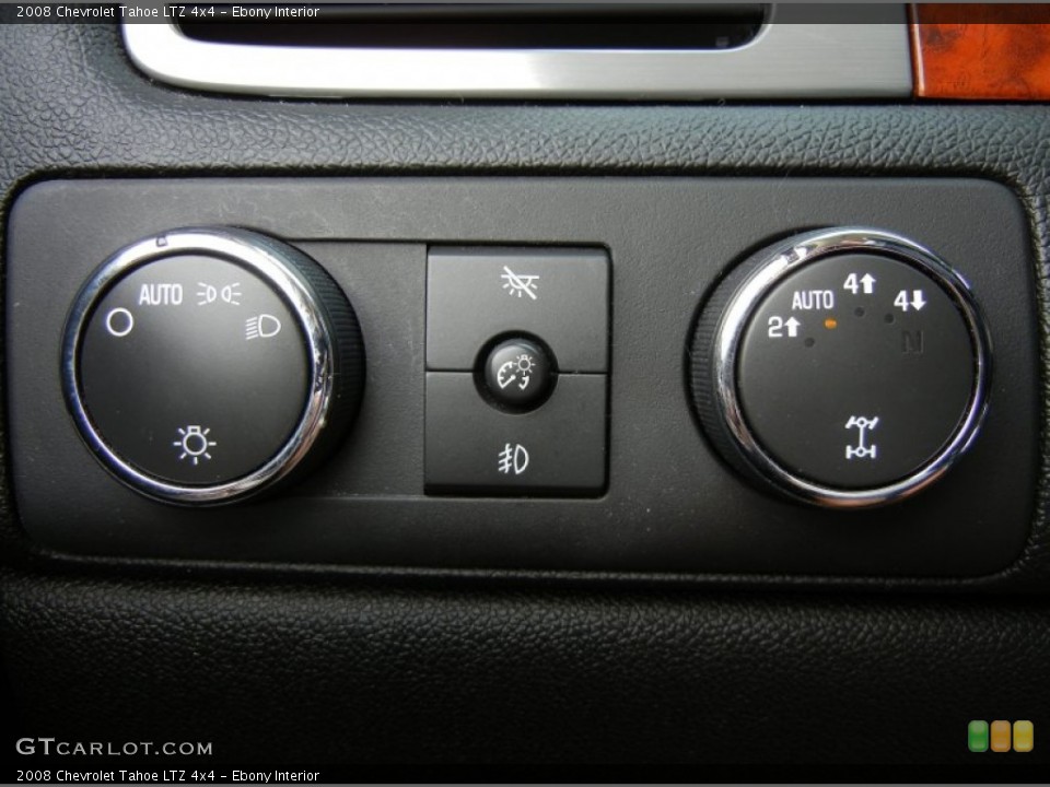 Ebony Interior Controls for the 2008 Chevrolet Tahoe LTZ 4x4 #69017307