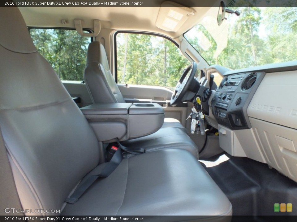 Medium Stone Interior Photo for the 2010 Ford F350 Super Duty XL Crew Cab 4x4 Dually #69033862