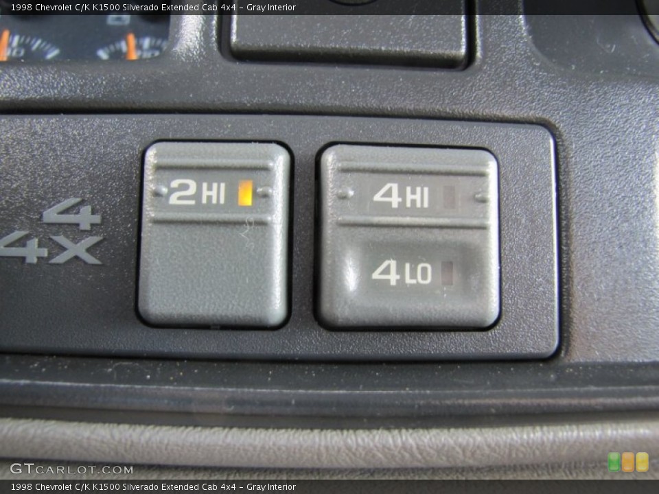 Gray Interior Controls for the 1998 Chevrolet C/K K1500 Silverado Extended Cab 4x4 #69038579